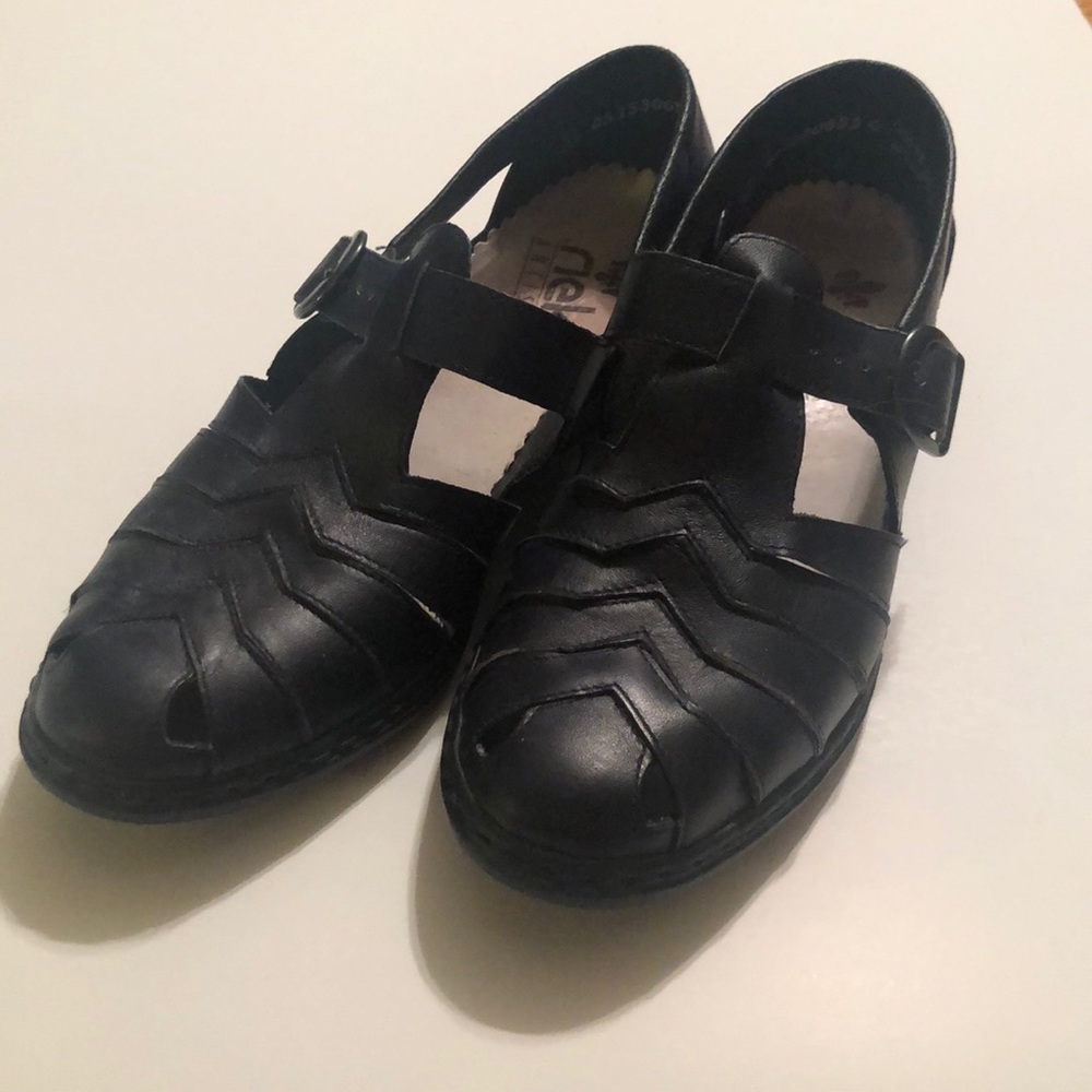 Rieker Antistress shoes sz 7